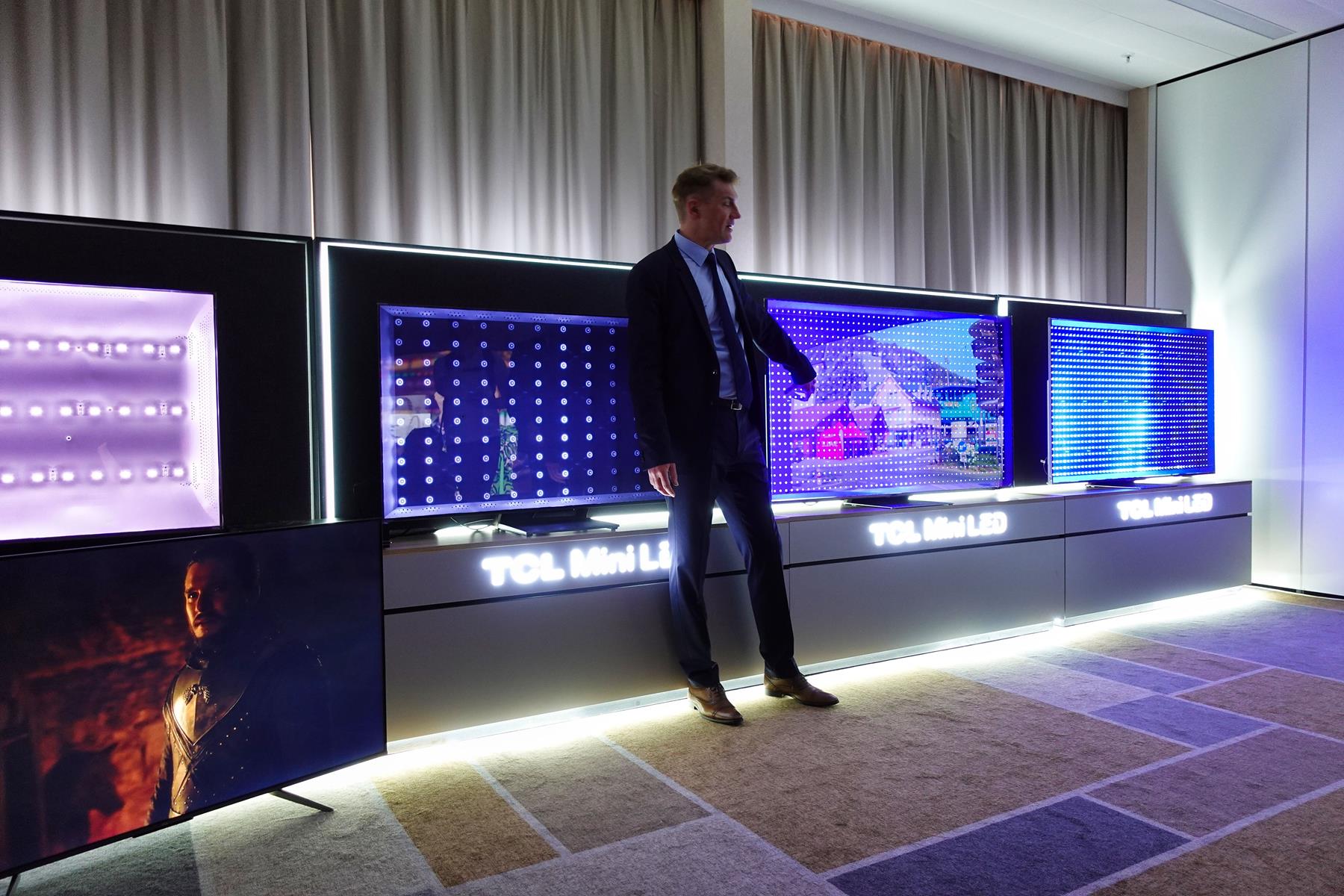 Mini LED w nowych telewizorach TCL na 2023 / fot. OffTech